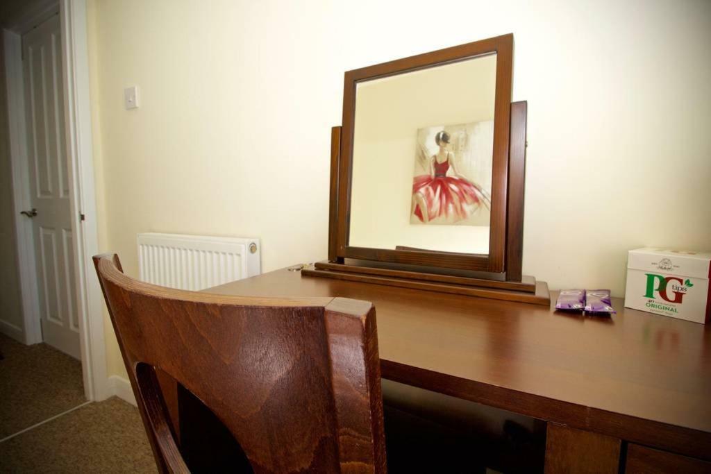 Henry'S Guesthouse Бат Экстерьер фото